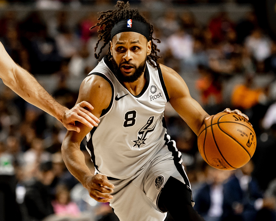 博彩平台推荐今夜武汉三镇备战国王杯圣安东尼奥马刺清晨外线爆发，瓦伦西亚关键时刻刷新队史纪录直接炸裂(龙门直播武汉三镇鲁能泰山)